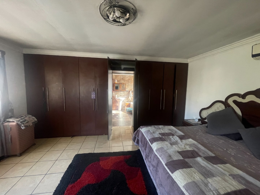 4 Bedroom Property for Sale in Heidedal Free State